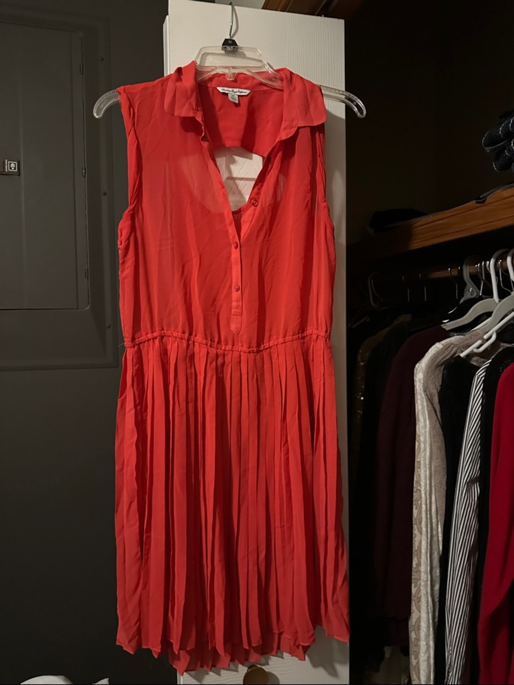 American Eagle Outfitters Sleeveless Coral-Red Pleated Shirt Dres